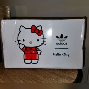 Hello Kitty Adidas Sambas